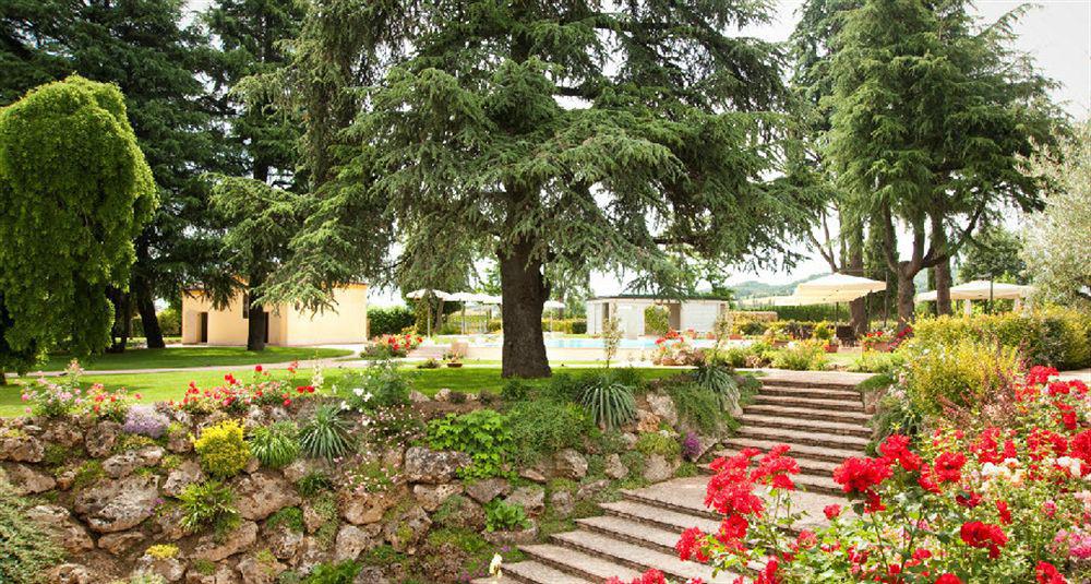 Relais Villa Valfiore Сан Ладзаро ди Савена Екстериор снимка